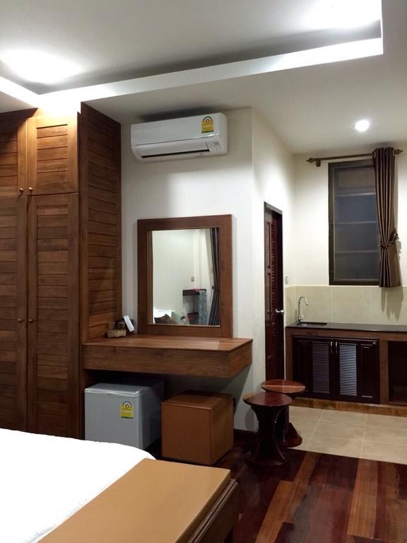 Lantala Residence Takua Thung Bagian luar foto