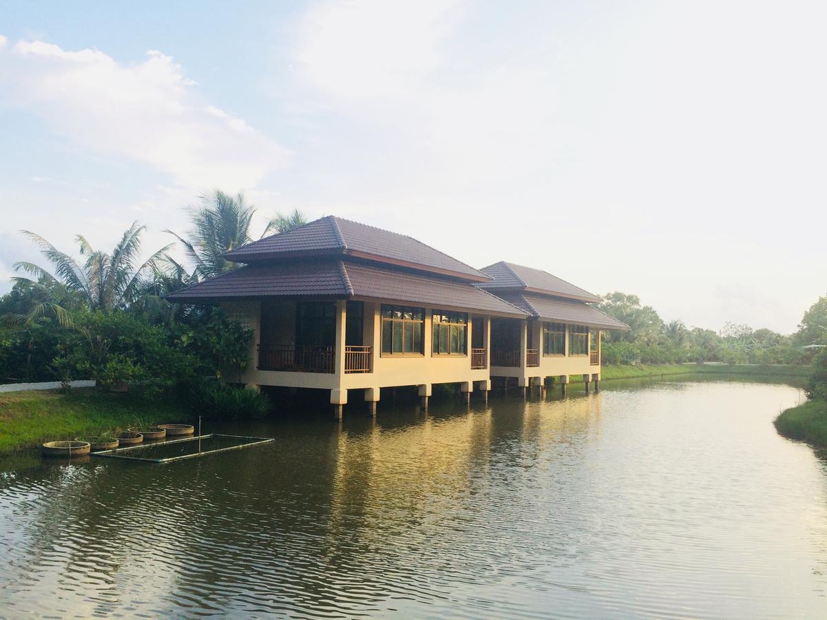 Lantala Residence Takua Thung Bagian luar foto